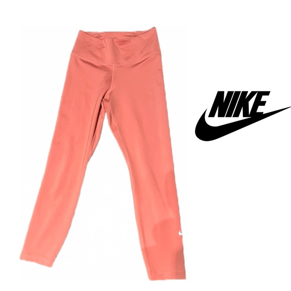Nike | Peach Dri Fit Pro Leggings | Size XS - Picture 2 of 3